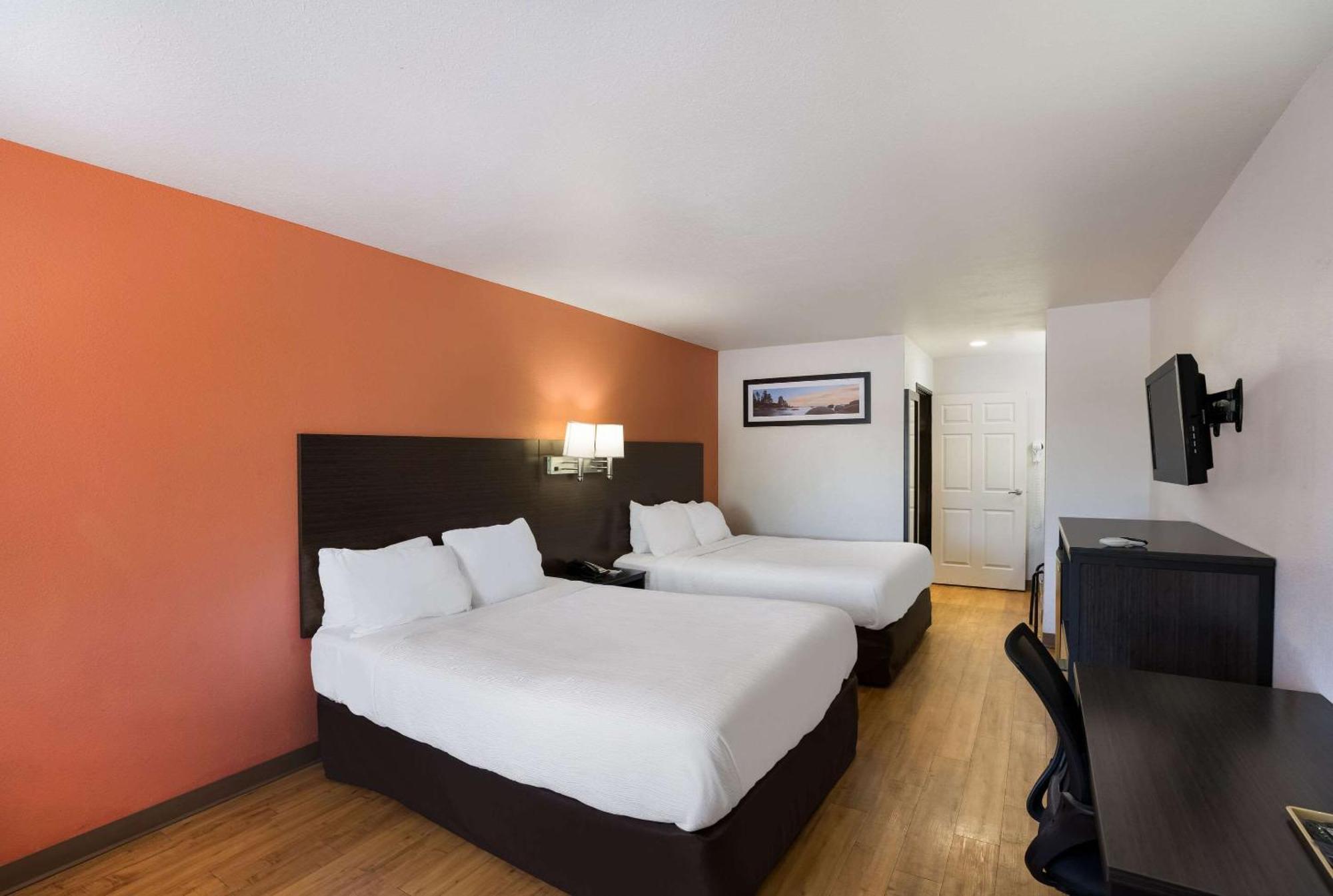 Quality Inn & Suites Junction Buitenkant foto